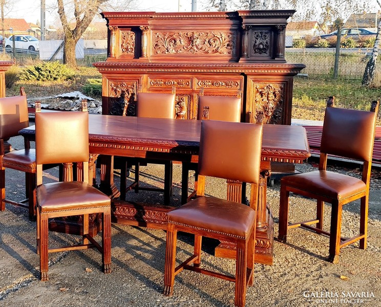 A434 antique, freshly renovated Renaissance-style richly carved dining set