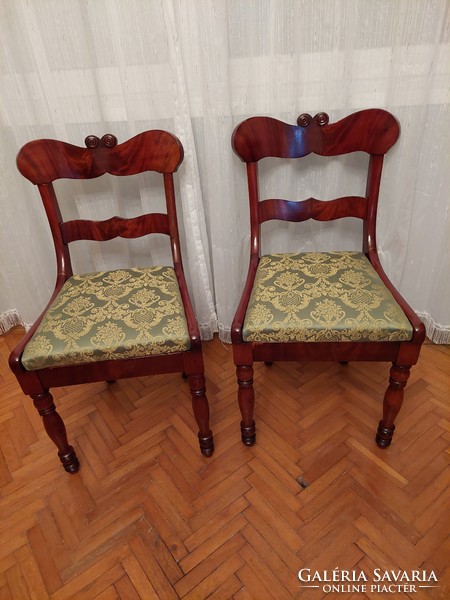 Biedermeier szék