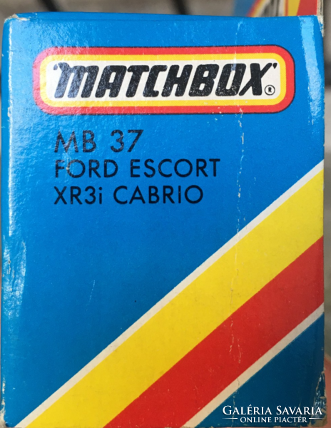 Matchbox Ford Escort XR3i MB37