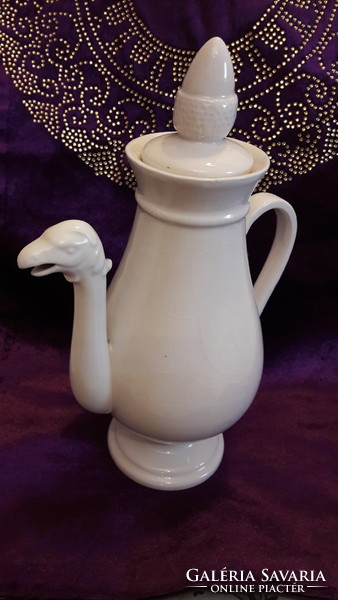 Curiosity: antique eagle beak xix. Century porcelain jug (j2345)