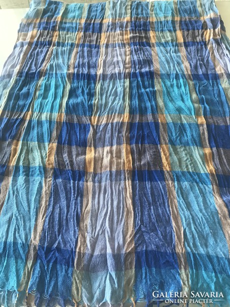 Kék árnyalatú, kockás sàl, 189 x 65 cm