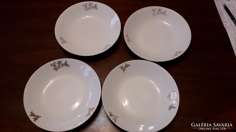 4 Soup porcelain plates 95.
