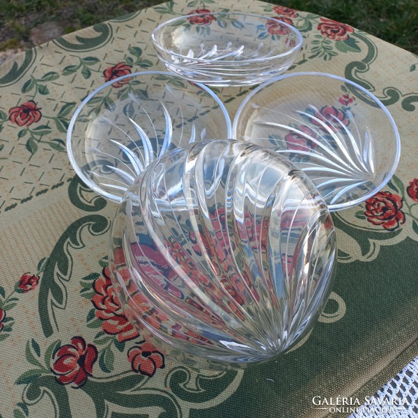 Crystal compote set