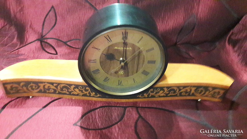 Retro fireplace clock (m2358)