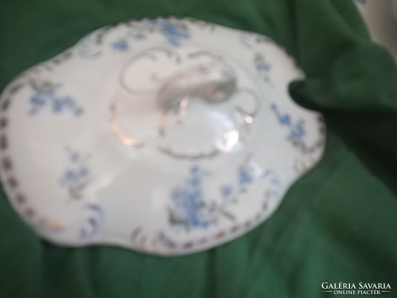 A sauce bowl in mint condition from Károly Krauser's trade in Szatka from the 1860s-70s