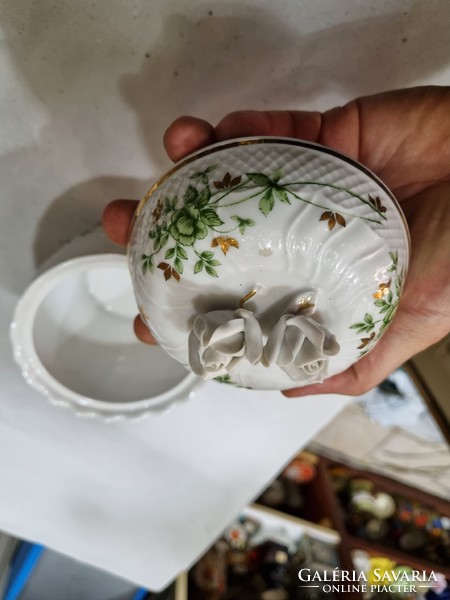 Hollóházi porcelán bonbonier
