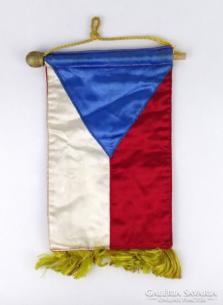 1I212 Régi kisméretű selyem cseh zászló 22.5 x 14 cm