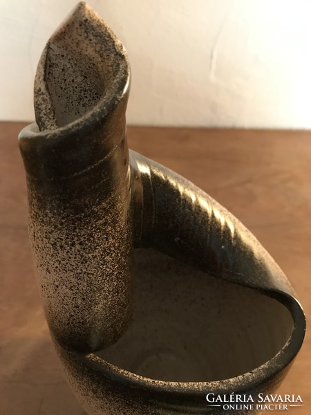Modern twisted decorative vase t-205