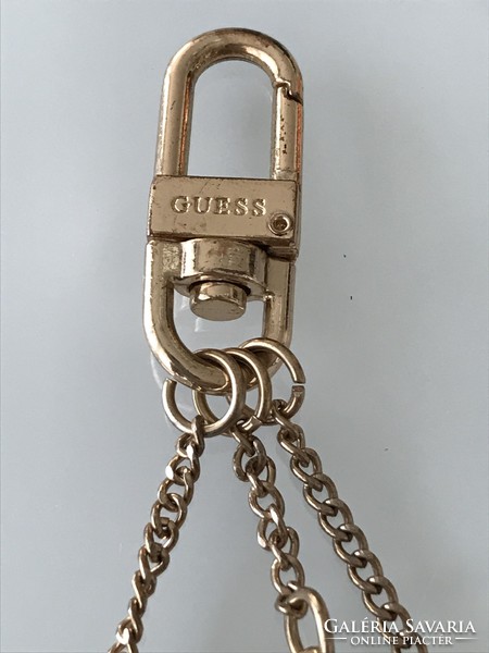 Guess keychain with three ornaments, 13 cm long