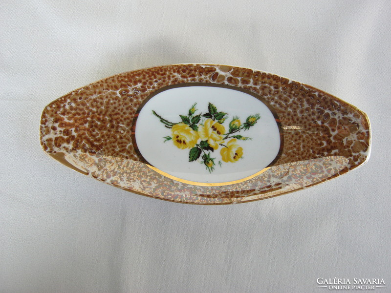 Hollóházi porcelán lüsztermázas sárga rózsás tál