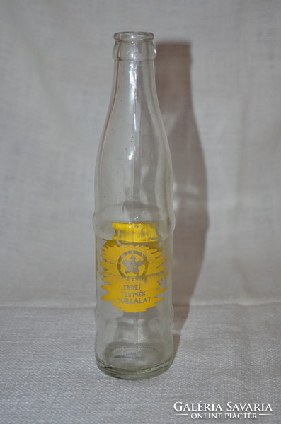 Old soft drink bottle 03 (dbz 0024)