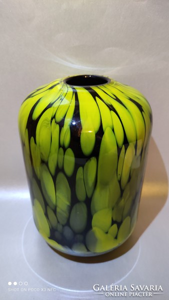 Special thick-walled glass vase