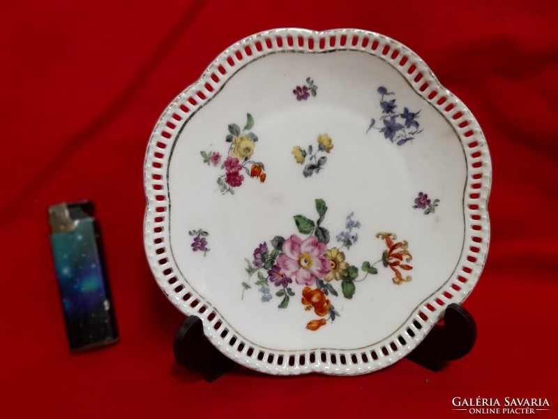 Old germany arzberg schumann porcelain plate with openwork floral pattern.
