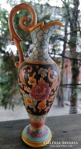 Deruta beautiful Italian majolica vase, 26cm high