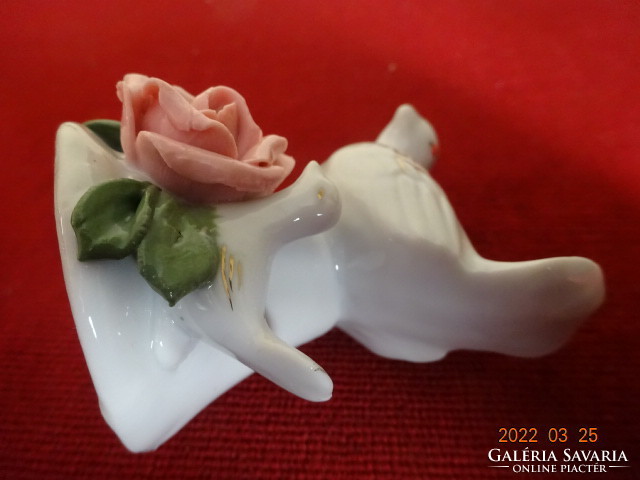 Német porcelán figura, kézzel festett galamb rózsával. Vanneki! Jókai.
