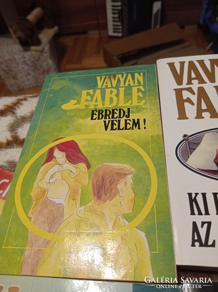 VAVYAN FABLE sorozat könyvek