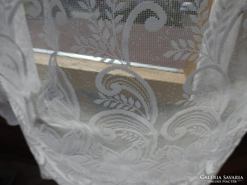 Lace curtain baroque with floral patterns