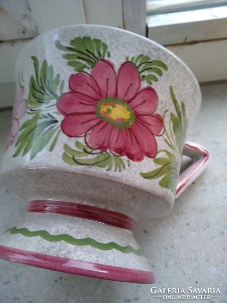 Ceramic tea cup