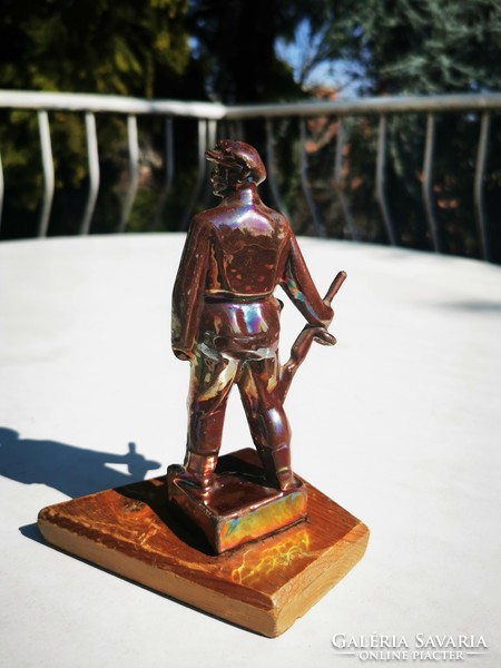 Retro eosin worker guard statue, 17 cm