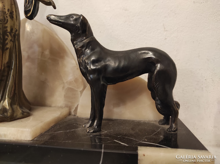 Antik Antik art deco lány 2 kutya spiáter festett szobor nehéz márvány talapzaton 878 5314