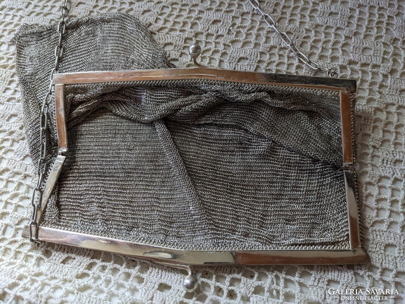 Antique chain theater bag