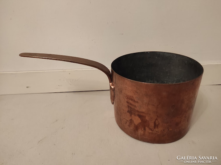 Antique kitchen utensil with large heavy handle copper foot 521 5320