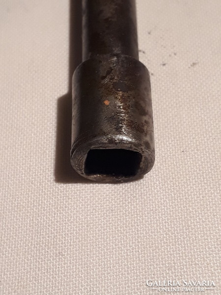 Interesting old tool