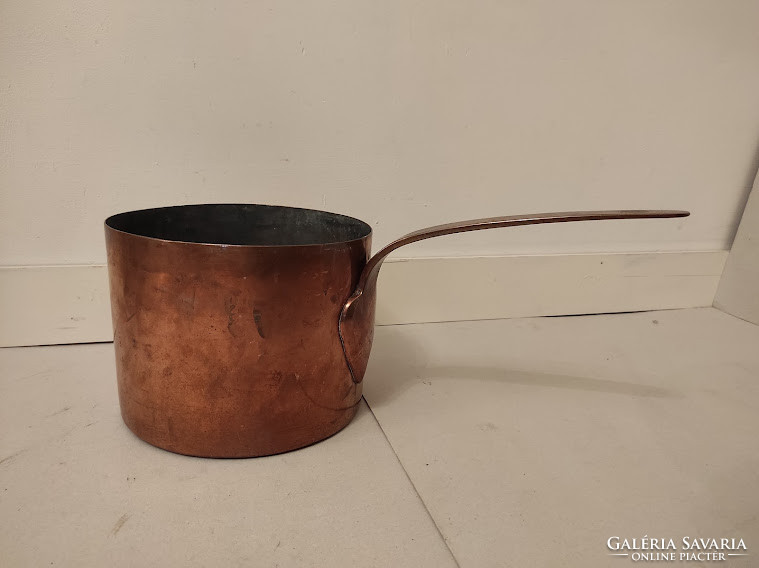 Antique kitchen utensil with large heavy handle copper foot 521 5320