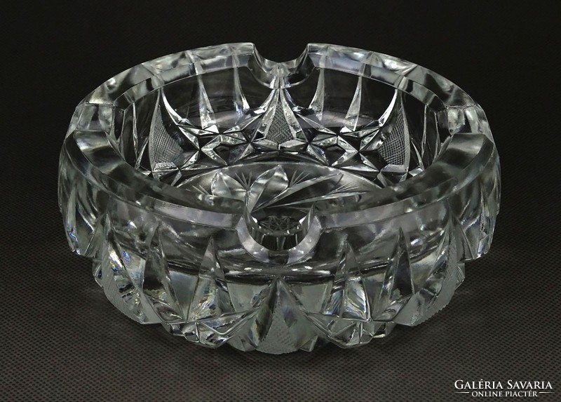 1I210 extra thick-walled polished glass ashtray 15 cm