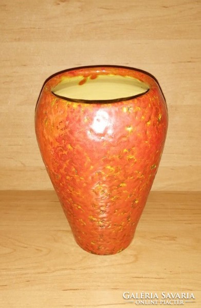 Mid-century kerámia váza 17,5 cm magas (18/d)
