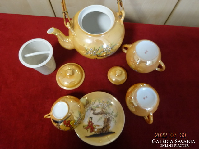 Japanese porcelain tea set, transparent, geisha head is at the bottom, four persons. He has! Jókai.