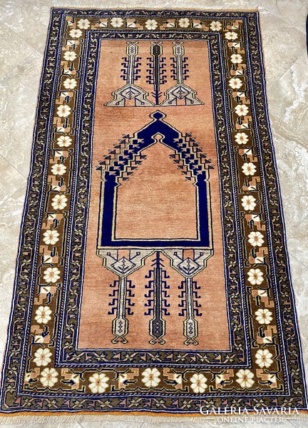 Turkish hand-knotted rug 190x120cm
