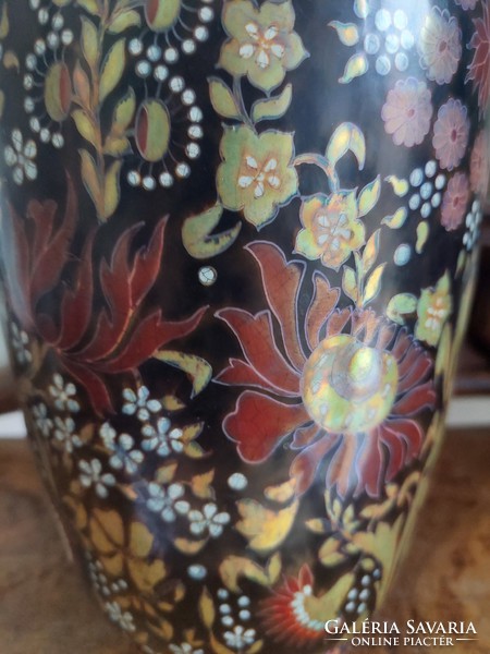 Zsolnay pajzspecsétes váza,,pompázó színekben