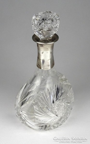 1I269 Régi csiszoltüveg likőrös üveg ezüstözött nyakkal 17 cm