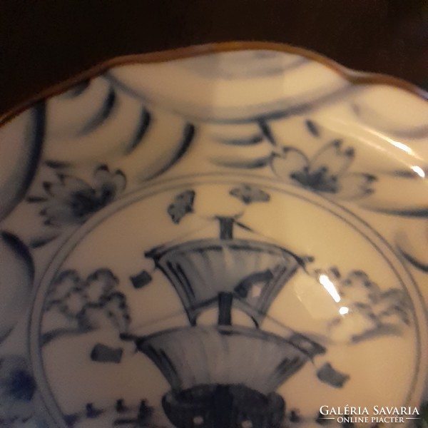 Oriental, very beautiful, hand-painted small porcelain plate