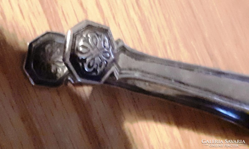 Sugar tweezers with Art Nouveau pattern on the pliers