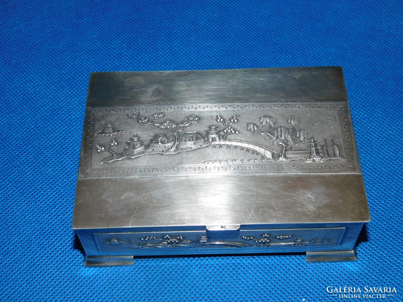 Silver box 370 gr
