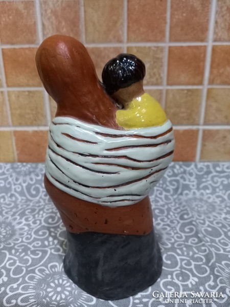 Ceramic mother with child