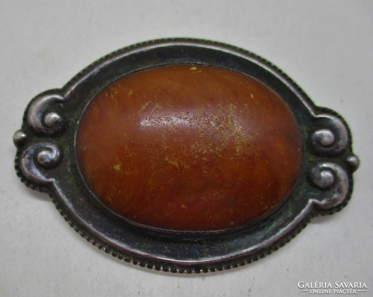 Wonderful antique silver brooch with large genuine amber