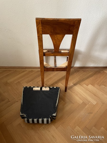 Eredeti Biedermaier Szofa és 6db szék