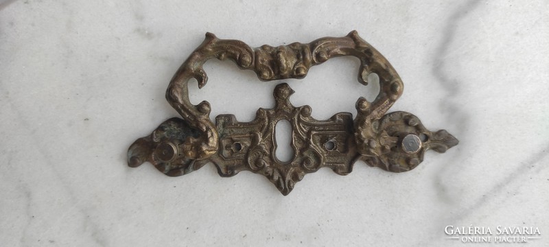 Antique furniture fitting handle with key, keyhole, puller, dresser table, etc ...