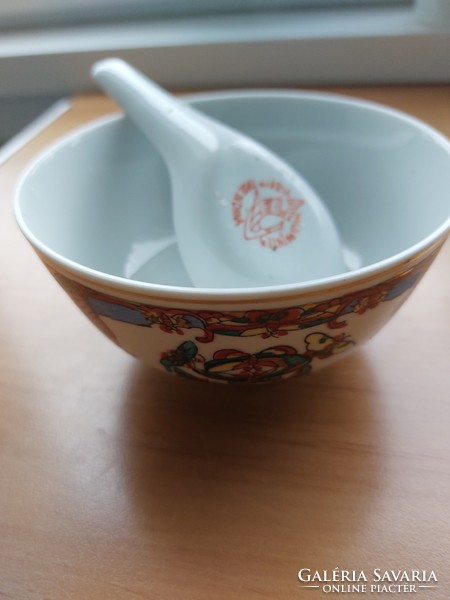 Müzlis tálka kanállal - kínai porcelán