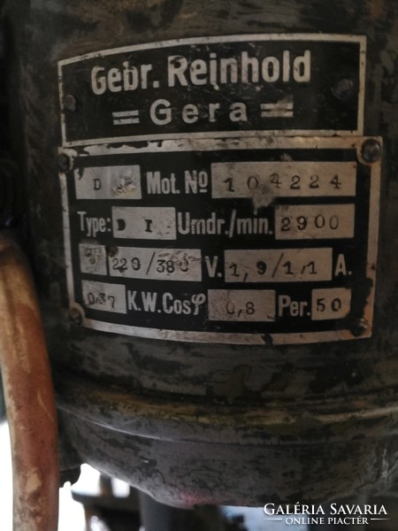 German Gebr. Reinhold industrial table drilling machine