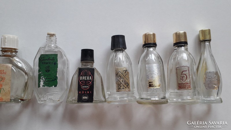 Régi kölnis üveg vintage címkés parfümös palack KHV CAOLA VENUS 20 db