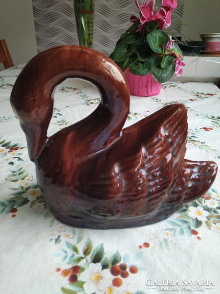 Ceramic swan for sale! Retro table ornament, figural sculpture for sale!
