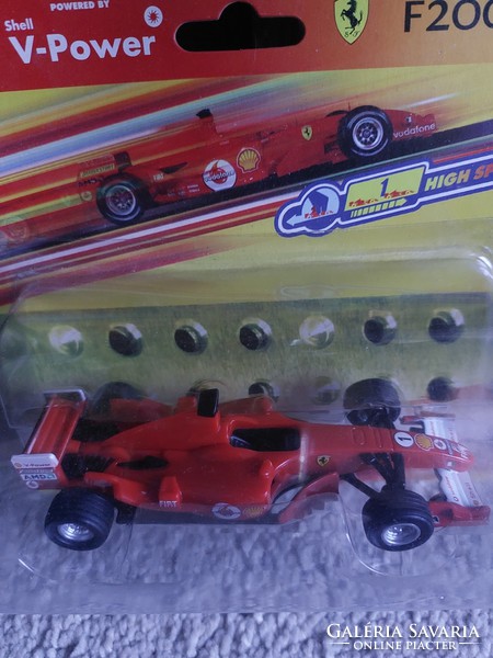 2 db fém Ferrari matchbox saját dobozában
