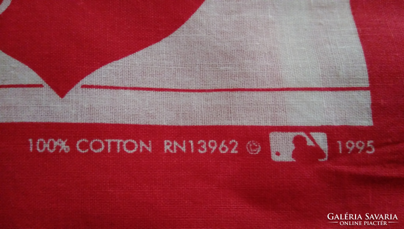 The original u.S.A. Baseball cincinnati reds vintage scarf, bandana, 1995 100% cotton rn13962