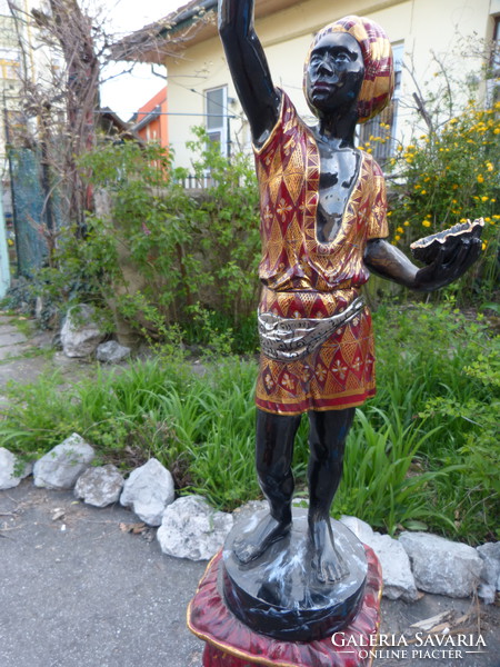 150 Cm, pyrogranite nutmeg statue.