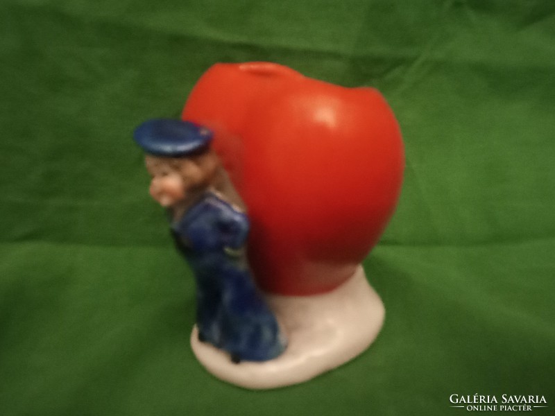 Miniature wagner & apel figure with heart-shaped vase from the 1930s