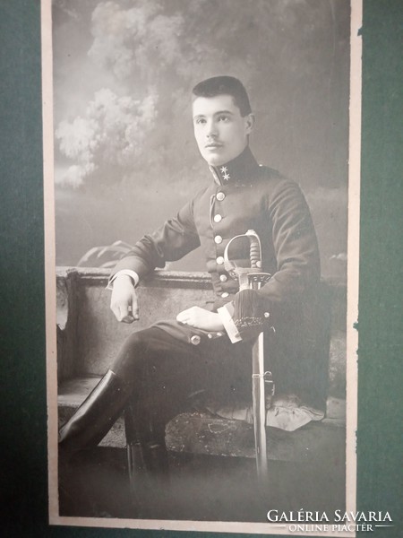 Antique photo of a soldier from the early 1900s - gyula and tsa knöpfler. Photography studio